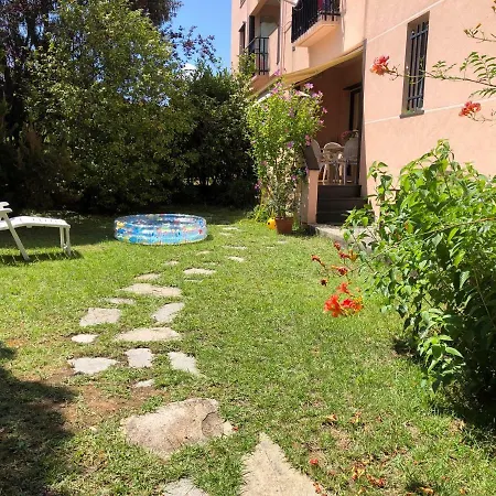 Apartamento Il Quadrifoglio In Pineta By Holiday World *